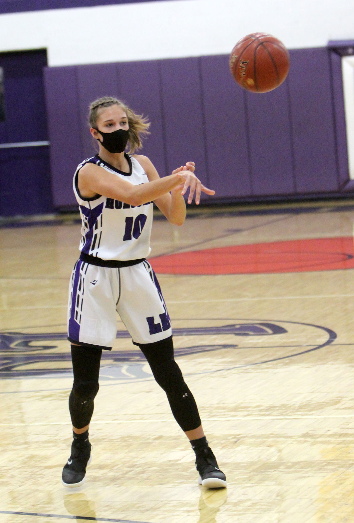 Winter at Lake Holcombe girls basketball 1-5-21